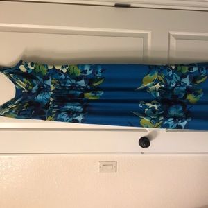 Beautiful floral maxi dress